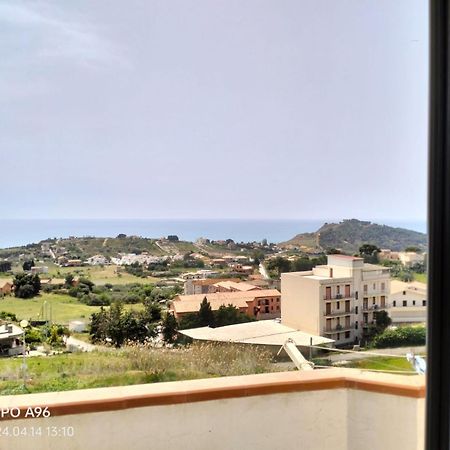 Casa Vacanze Da Francesca เรอัลมอนเต ภายนอก รูปภาพ