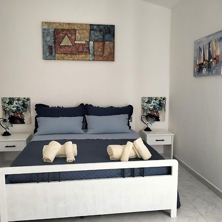 Casa Vacanze Da Francesca เรอัลมอนเต ภายนอก รูปภาพ