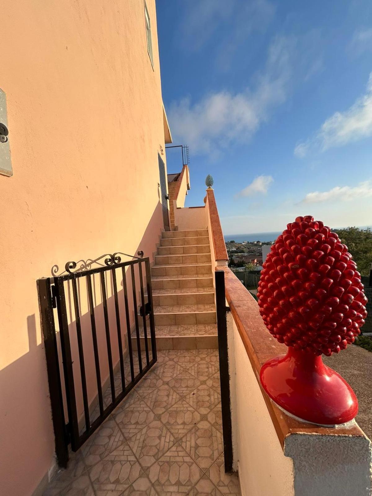 Casa Vacanze Da Francesca เรอัลมอนเต ภายนอก รูปภาพ