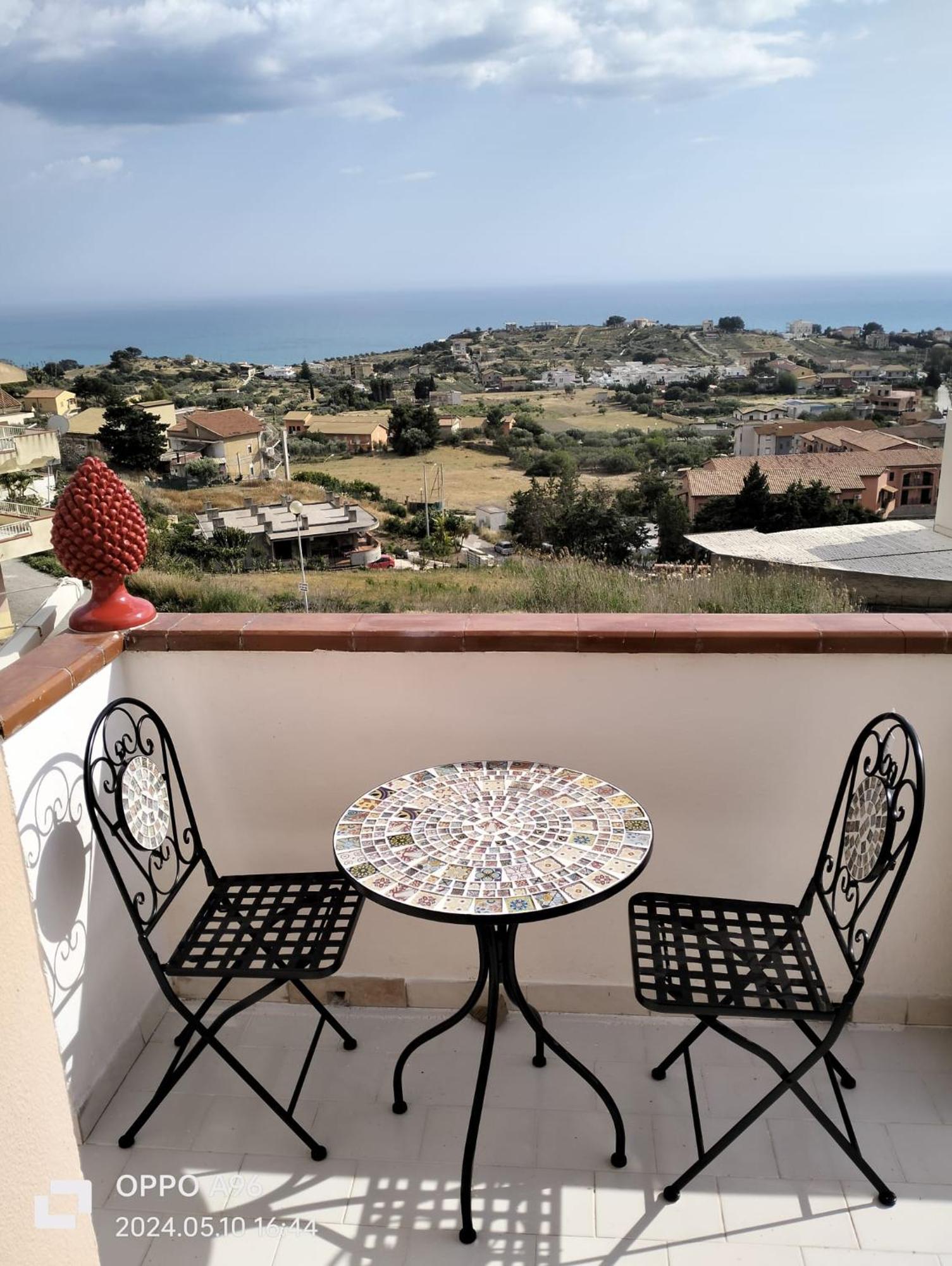 Casa Vacanze Da Francesca เรอัลมอนเต ภายนอก รูปภาพ