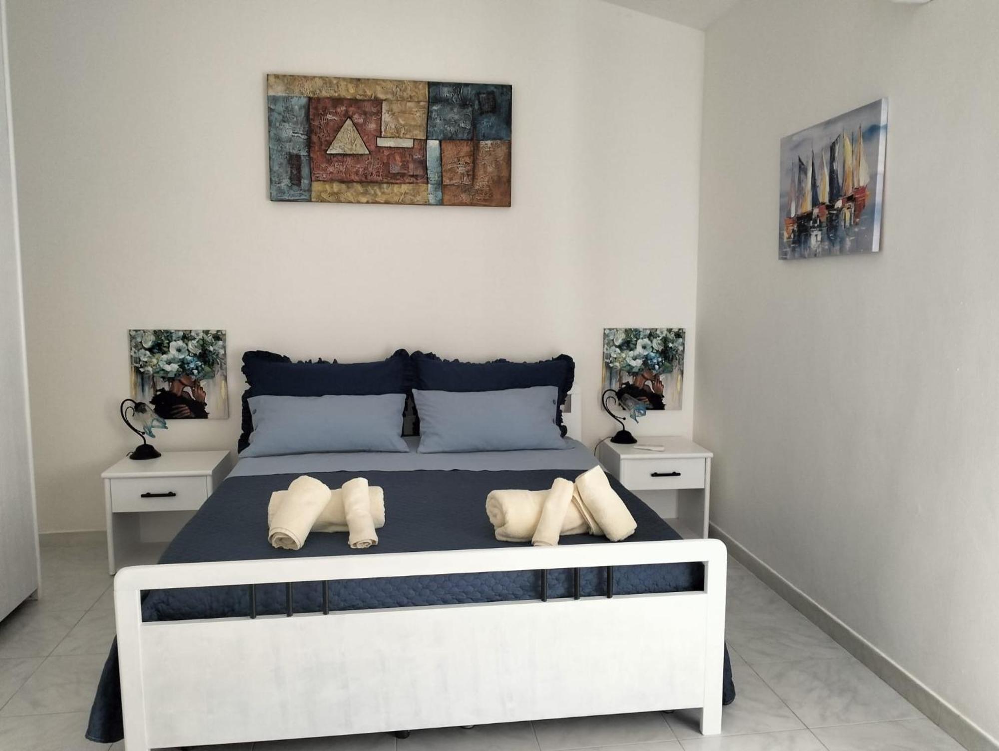 Casa Vacanze Da Francesca เรอัลมอนเต ภายนอก รูปภาพ